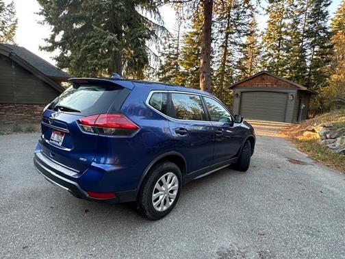 2017 Nissan Rogue S