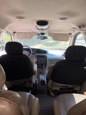Gold 2000 Ford Windstar SEL