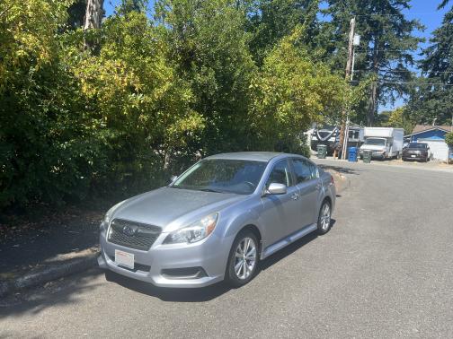2013 Subaru Legacy 2.5i Premium