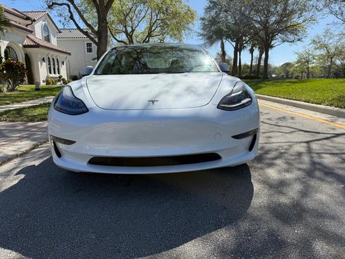 White 2021 Tesla Model 3 Standard Range Plus
