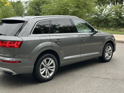 2017 Audi Q7 2.0T Premium