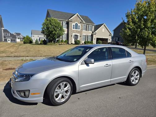 2012 Ford Fusion SE