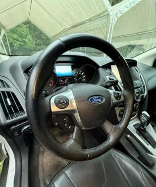 White 2014 Ford Focus SE