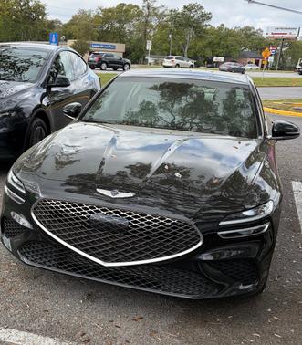 Black 2023 Genesis G70 2.0T