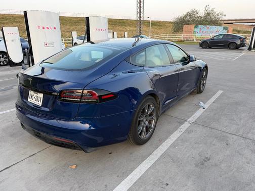 Blue 2022 Tesla Model S Long Range