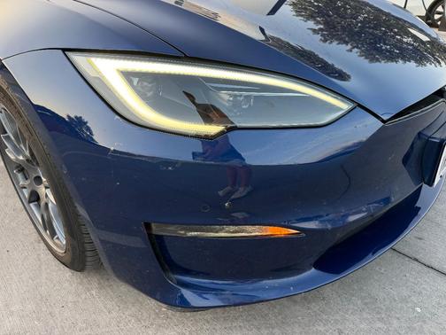 Blue 2022 Tesla Model S Long Range