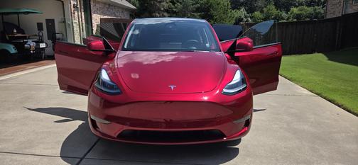2025 Tesla Model Y Long Range RWD
