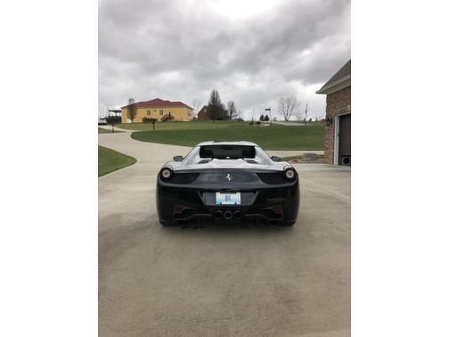 Photo 3 of 22 of 2012 Ferrari 458 Spider Base
