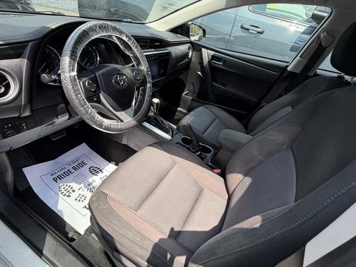 White 2019 Toyota Corolla LE