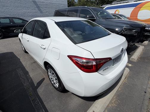 White 2019 Toyota Corolla LE