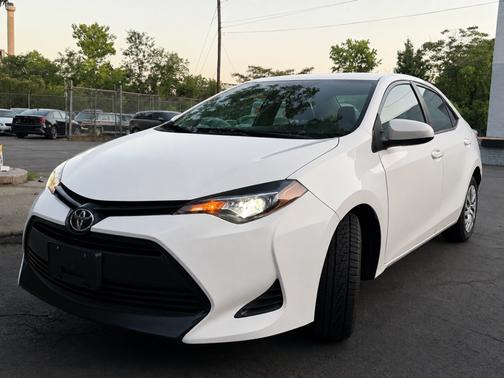 White 2019 Toyota Corolla LE