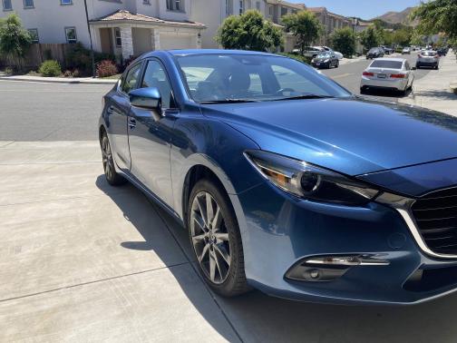 2018 Mazda Mazda3 Grand Touring