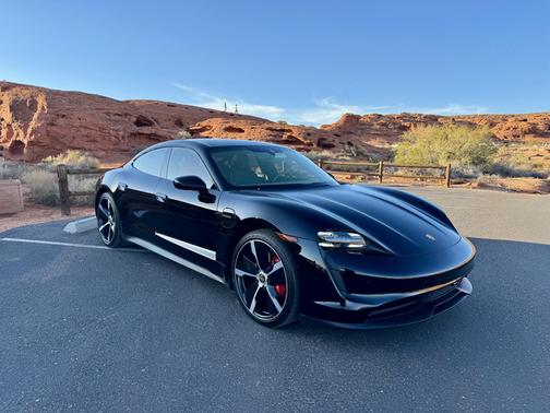 2020 Porsche Taycan Taycan 4S