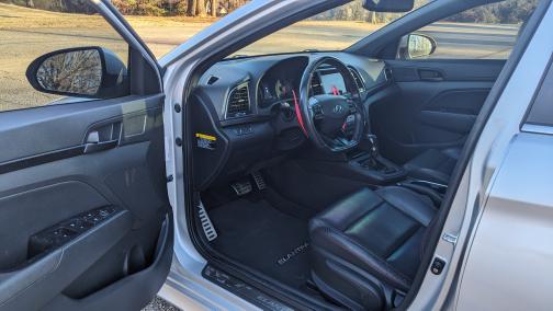 2018 Hyundai ELANTRA Sport