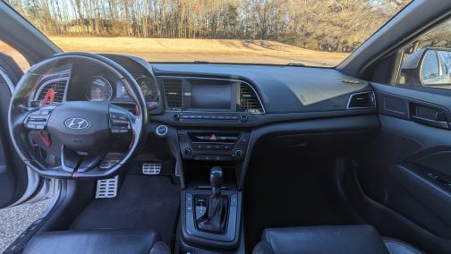 2018 Hyundai ELANTRA Sport