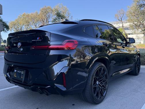 2023 BMW X4 M AWD
