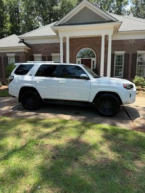 2022 Toyota 4Runner SR5 Premium