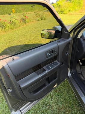 Gray 2014 Ford Flex SEL