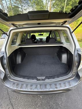 Silver 2010 Subaru Forester 2.5 X