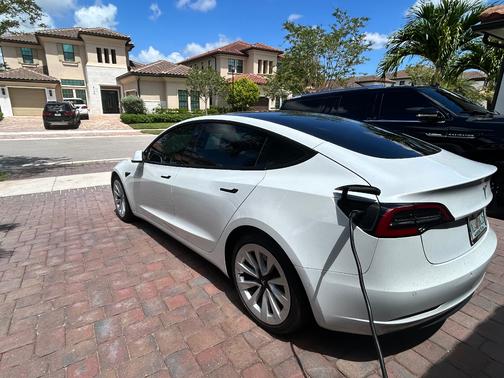 White 2022 Tesla Model 3 Long Range