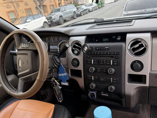 2010 Ford F-150 XLT SuperCrew