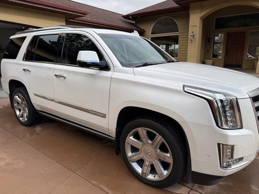 2019 Cadillac Escalade Premium Luxury