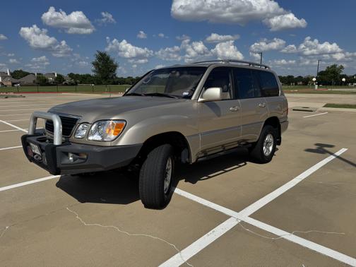 1998 Lexus LX 470 Base