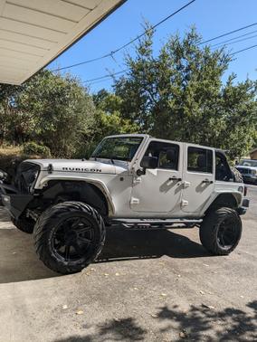 White 2018 Jeep Wrangler JK Unlimited Rubicon