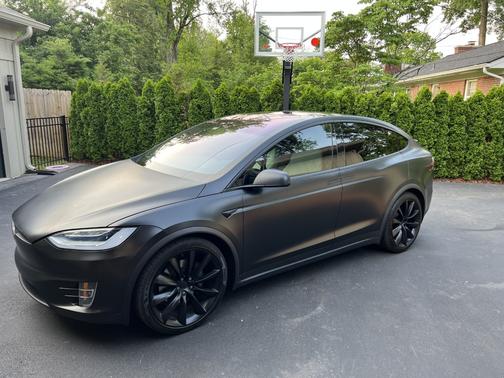 2020 Tesla Model X Long Range