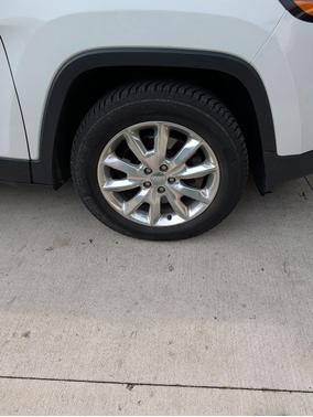 White 2016 Jeep Cherokee Limited