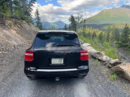 Black 2008 Porsche Cayenne Cayenne GTS