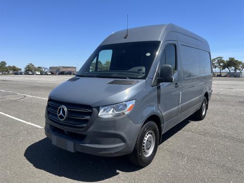 2019 Mercedes-Benz Sprinter 2500 High Roof