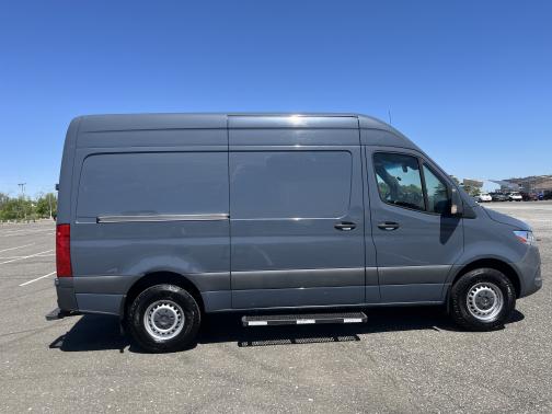 2019 Mercedes-Benz Sprinter 2500 High Roof