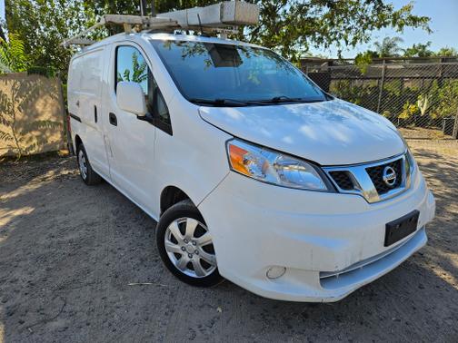 White 2017 Nissan NV200 SV