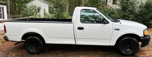 White 2004 Ford F-150 Heritage XL
