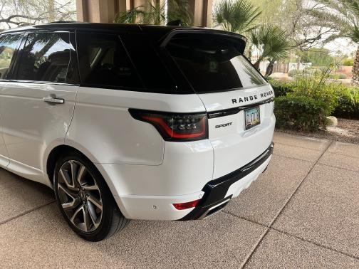 Photo 3 of 28 of 2019 Land Rover Range Rover Sport HSE Dynamic