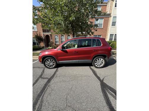 2016 Volkswagen Tiguan SE