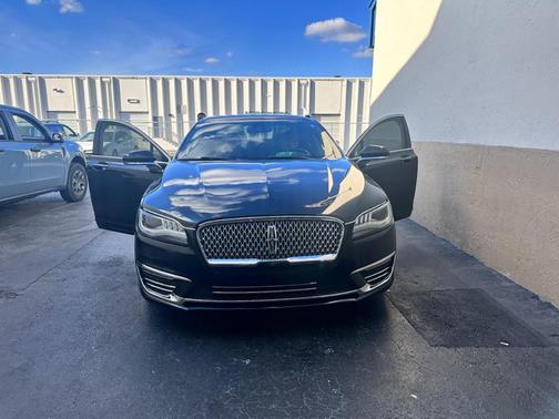 2019 Lincoln MKZ Reserve II