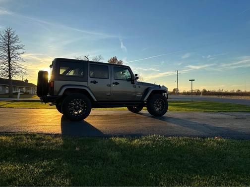 2014 Jeep Wrangler Unlimited Sahara