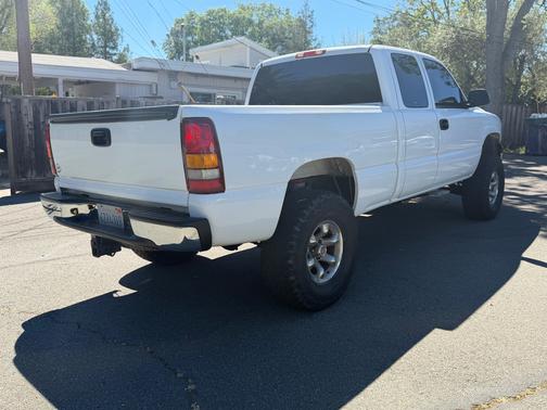 2002 Chevrolet Silverado 1500 LS Extended Cab