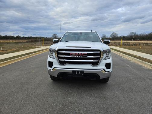 2020 GMC Sierra 1500 SLE