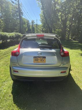 Silver 2013 Nissan Juke SL