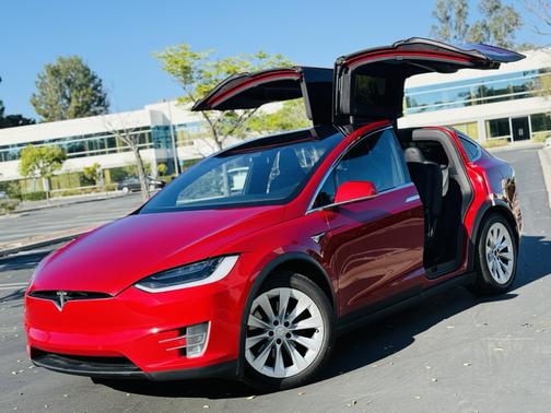2018 Tesla Model X 100D