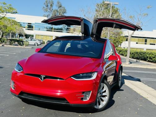 2018 Tesla Model X 100D