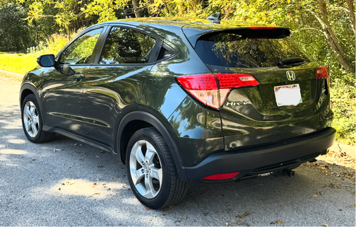 Green 2016 Honda HR-V EX