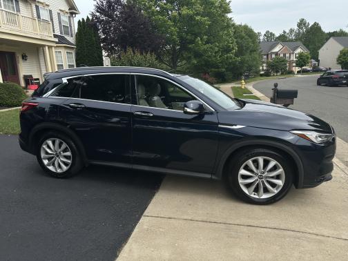 2019 INFINITI QX50 ESSENTIAL