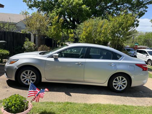 2016 Nissan Altima 2.5 S