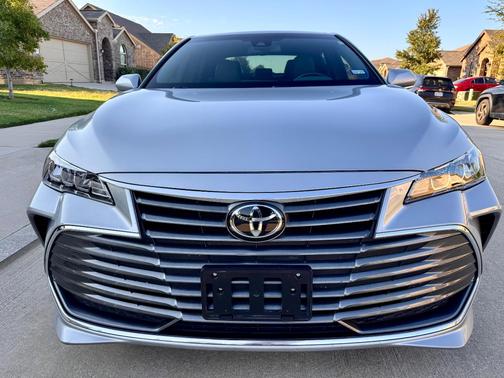 Silver 2021 Toyota Avalon XLE