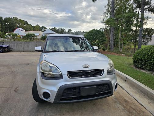 2013 Kia Soul Base