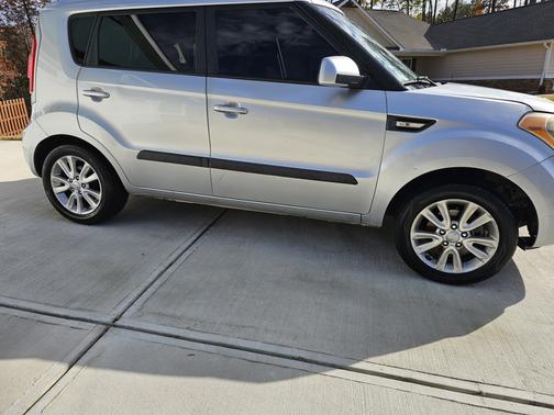 2013 Kia Soul Base